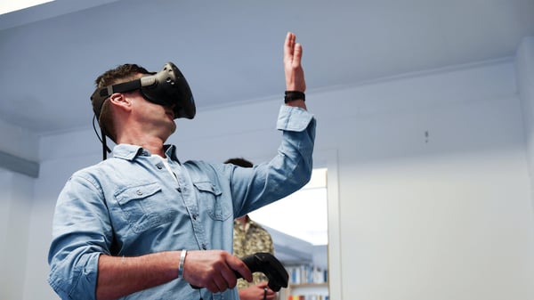 client interacting with virtual reality model